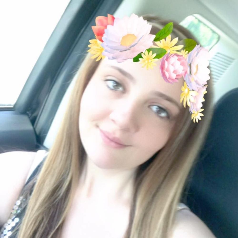 Meet your Posher, Makayla